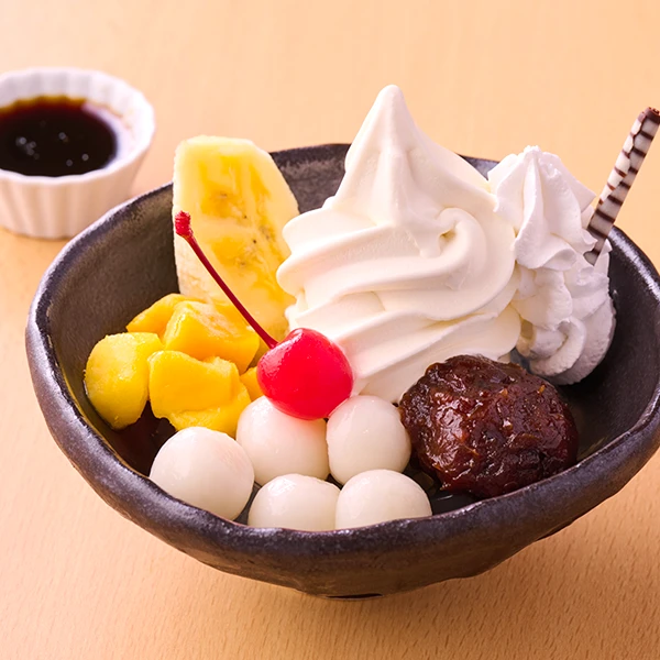 白玉クリームあんみつ